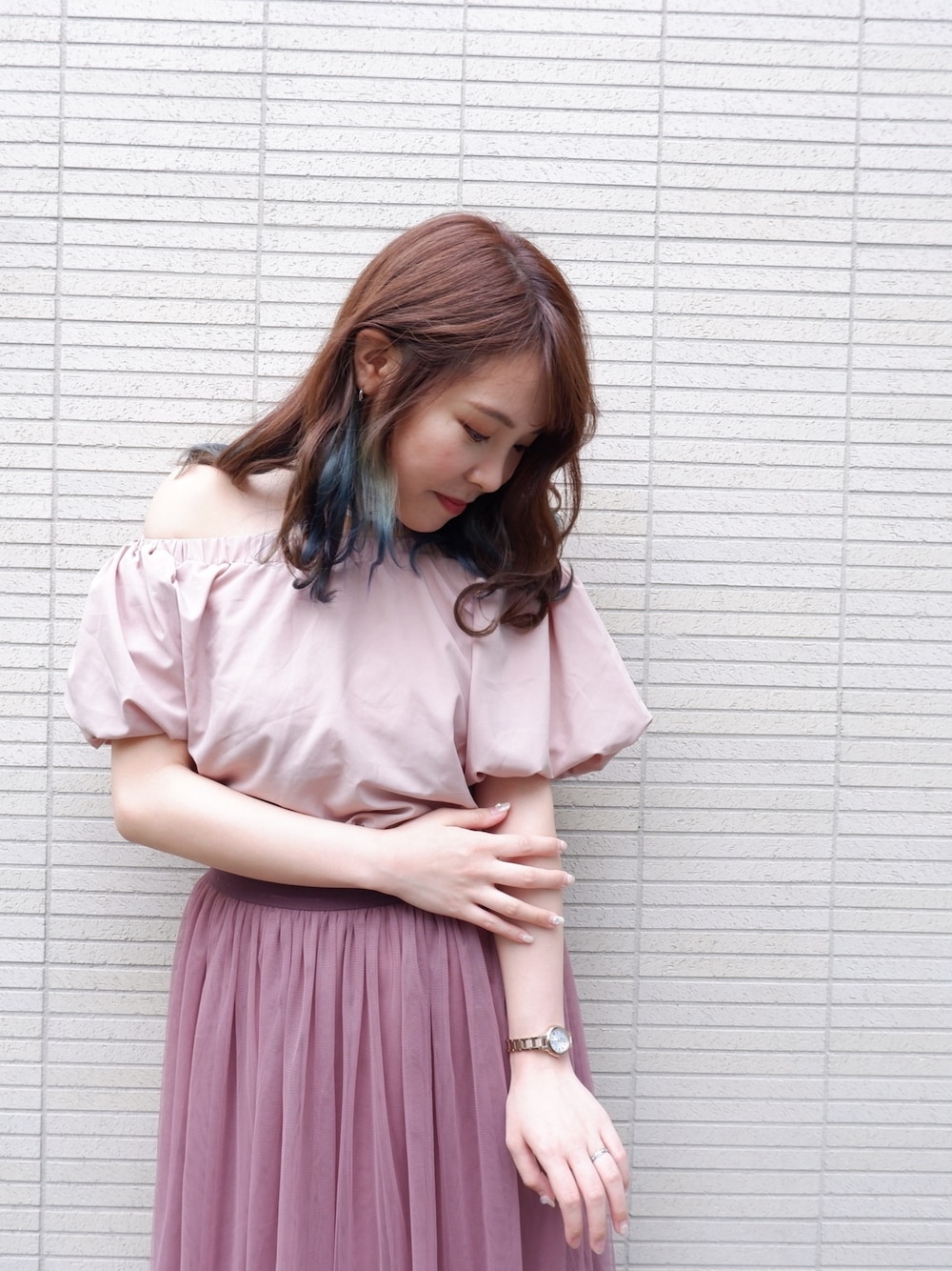 「ピンク、ワントーンコーデ、ピンクコーデ、ピンクベージュ、ガーリー、パフスリーブ、パフ袖、オトナ女子、シンプル、プチプラコーデ」｜「FUN.TRINITYのバルーンスリーブブラウス（シャツ/ブラウス、ピンク系）」を使った、FUN.TRINITYさん（レディース・155cm）の春コーディネートの1枚目の写真