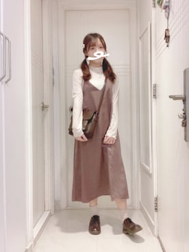 「GUコーデ」｜「アイテム（ジャンパースカート）」を使った、ゆみこさん（レディース・155cm）の秋コーディネート