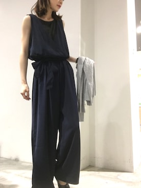 「SEVENDAYS=SUNDAY（セブンデイズサンデイ）のアイテム（オールインワン・サロペット）」を使った、RIHOさん（レディース・152cm）の秋コーディネート