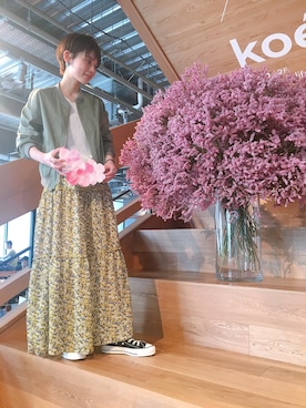 「koe（コエ）のアイテム（MA-1）」を使った、RIHOさん（レディース・152cm）の春コーディネート