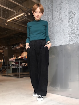 「ハイネックトップス」｜RIHOさん（レディース・150cm）の秋コーディネート