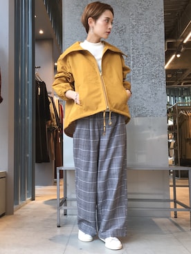 「イエローコーデ」｜「アイテム（その他アウター）」を使った、RIHOさん（レディース・150cm）の秋コーディネート