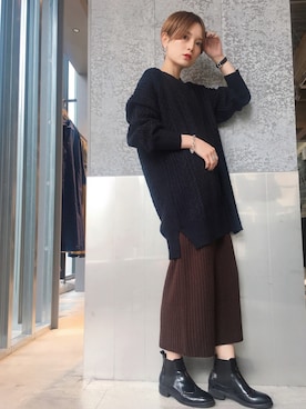 「ロングニット」｜「アイテム（その他）」を使った、RIHOさん（レディース・150cm）の秋コーディネート