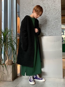 「koe（コエ）のアイテム（ムートンコート）」を使った、RIHOさん（レディース・150cm）の秋コーディネート