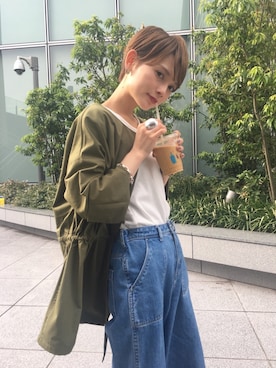 「羽織り」｜「アイテム（ダウンジャケット/コート）」を使った、RIHOさん（レディース・150cm）の秋コーディネート