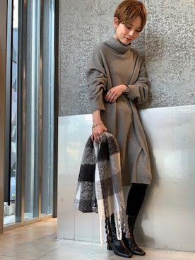 「チェックマフラー」｜「アイテム（その他）」を使った、RIHOさん（レディース・150cm）の冬コーディネート