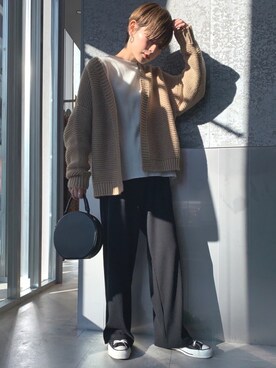 「ラウンドバッグ」｜「アイテム（その他）」を使った、RIHOさん（レディース・150cm）の冬コーディネート