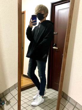 「soe（ソーイ）のアイテム（パーカー）」を使った、Yushiさん（メンズ・167cm）の秋コーディネート