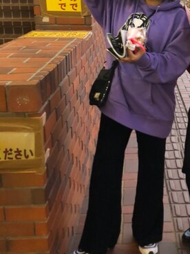 「X-girl（エックスガール）のX-girl × HYSTERIC GLAMOUR FACE SWEAT HOODIE（パーカー、パープル系）」を使った、かほさん（レディース・148cm）の冬コーディネート