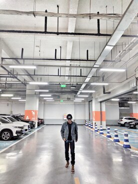 「fuct（ファクト）のアイテム（帽子）」を使った、节操满满君呀さん（メンズ・178cm）の秋コーディネート