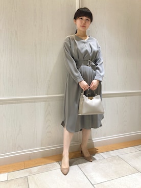 「Vネック」｜komiさん（レディース・162cm）の春コーディネート