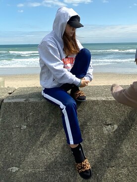 パーカーを使った サーフィン のレディース人気ファッションコーディネート Wear