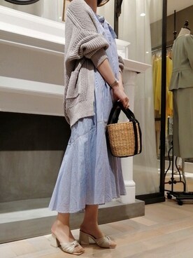 TIARA STAFFさん（レディース・160cm）の春コーディネート