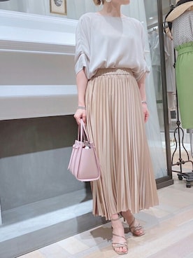 「ブロンズ」｜「アイテム（バッグ）」を使った、TIARA STAFFさん（レディース・157cm）の夏コーディネート