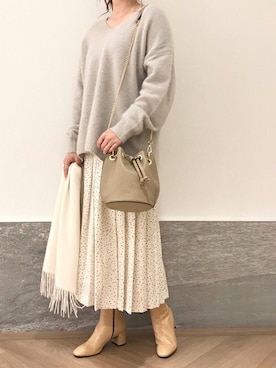 TIARA STAFFさん（レディース・157cm）の秋コーディネート