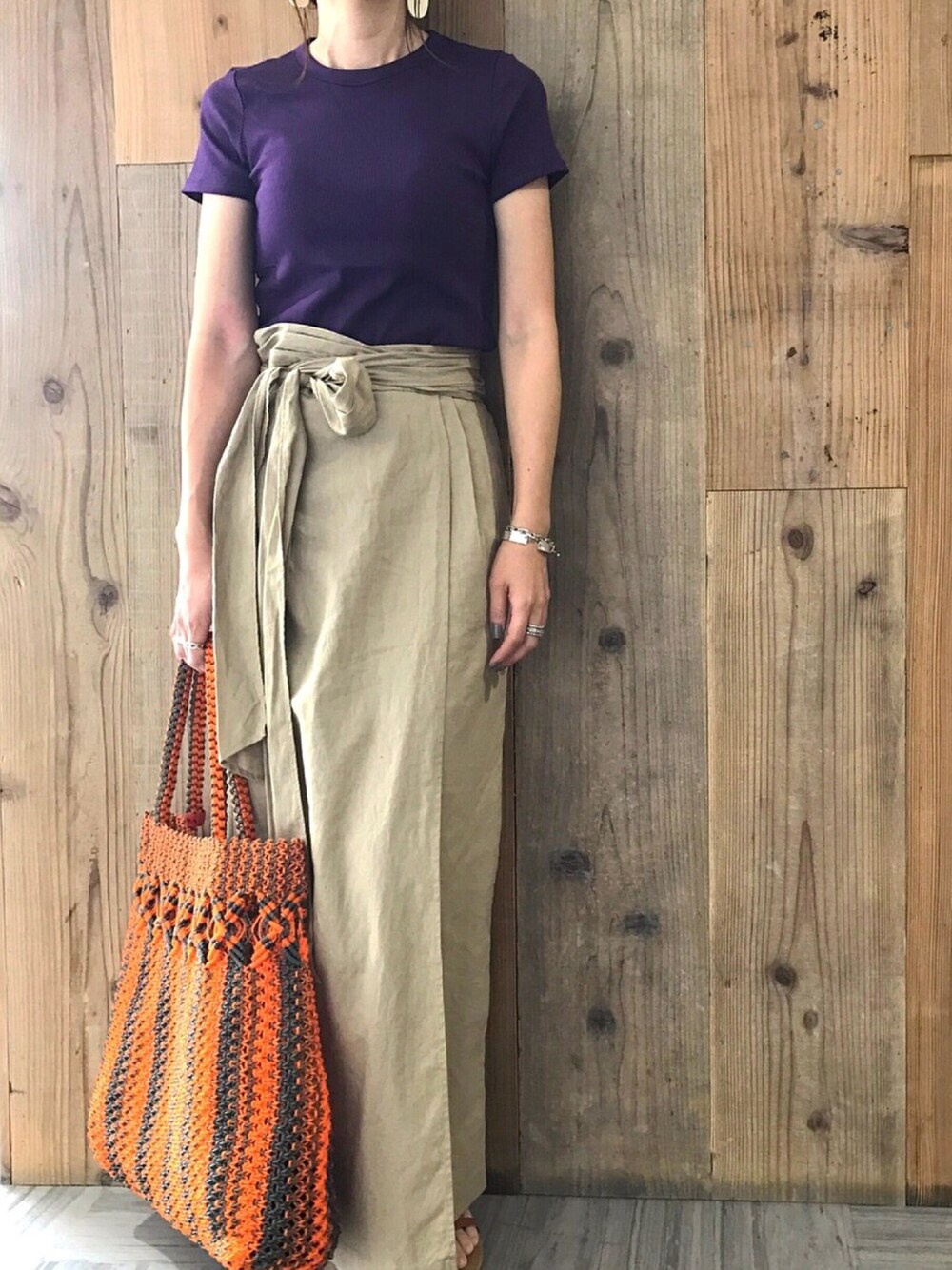 「パープル、シンプルコーデ、リネンスカート、ユニクロコーデ、リブT、大人カジュアル、ママファッション、着回しコーデ、UNIQLO、プチプラ」｜「UNIQLOのスーピマコットンリブクルーネックT（半袖）（Tシャツ/カットソー、パープル系）」を使った、miho𓇢さん（レディース・158cm）の夏コーディネートの1枚目の写真