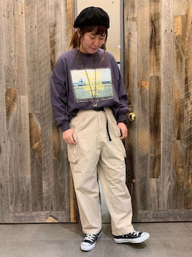 「CUBE SUGAR（キューブシュガー）のアイテム（パンツ）」を使った、SHOP STAFFさん（レディース・160cm）の春コーディネート