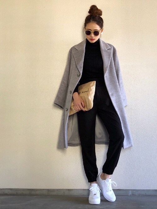 Yukie♡i使用「Emma Taylor（【STYLEBAR】シャギーロングコート）」的時尚穿搭