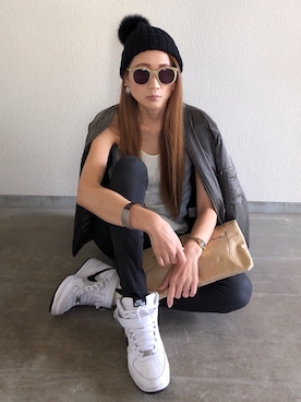 「DESIGNERS REMIX（デザイナーズリミックス）のアイテム（パンツ）」を使った、Yukieさん（レディース・166cm）の春コーディネート