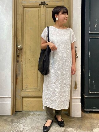 BEARDSLEY（ビアズリー）の「フロント刺繍フレンチワンピース