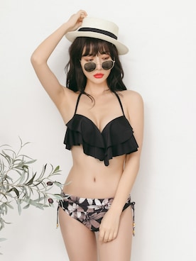 「アイテム（水着）」を使った、Ditaさん（レディース・160cm）の冬コーディネート