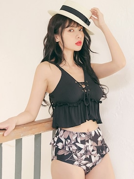 「アイテム（水着）」を使った、Ditaさん（レディース・160cm）の冬コーディネート