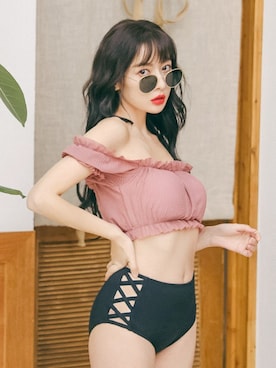 「アイテム（水着）」を使った、Ditaさん（レディース・160cm）の冬コーディネート