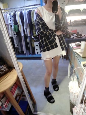 「日常」｜「アイテム（サンダル）」を使った、MEI-FOKさん（レディース・161cm）の春コーディネート