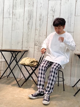 「NICE CLAUP（ナイスクラップ）のアイテム（パンツ）」を使った、oku._.otonさん（メンズ・166cm）の春コーディネート