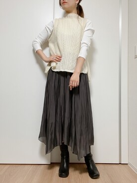 ベストを使った 冬コーデ のレディース人気ファッションコーディネート Wear