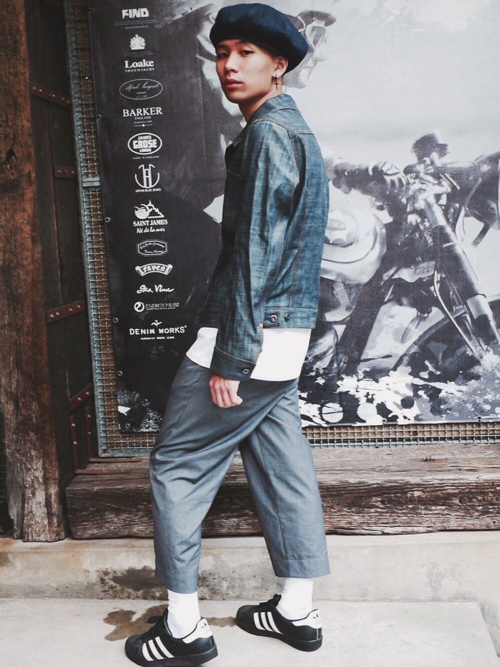 「ootd、outfit、denim、streetstyle」｜「FIND SHOPのアイテム（ジャケット/アウター、ブルー系）」を使った、mr__corn_さん（メンズ・173cm）の夏コーディネートの1枚目の写真