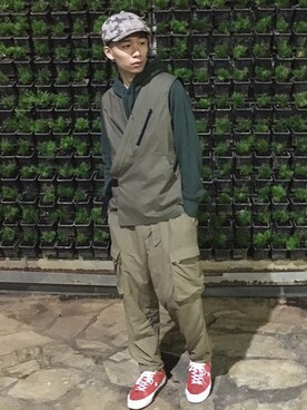 「oqLiq（オークリック）のアイテム（トップス）」を使った、mr__corn_さん（メンズ・173cm）の秋コーディネート