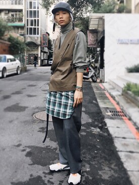 「oqLiq（オークリック）のアイテム（トップス）」を使った、mr__corn_さん（メンズ・173cm）の秋コーディネート