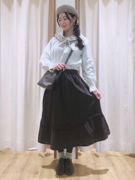 「レースブラウス」｜「アイテム（ハンチング/ベレー帽）」を使った、楓恋(かれん)🌷さん（レディース・162cm）の冬コーディネート