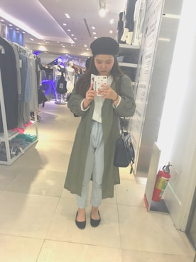 「お買い物」｜「アイテム（その他アウター）」を使った、ななぽんさん（レディース・155cm）の春コーディネート