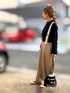 「w closet（ダブルクローゼット）のアイテム（サロペット/オーバーオール）」を使った、Maya☺︎さん（レディース・154cm）の秋コーディネート