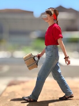 「UNIQLO（ユニクロ）のハイライズストレートジーンズ(丈標準72cm）（デニムパンツ）」を使った、Maya☺︎さん（レディース・154cm）の夏コーディネート