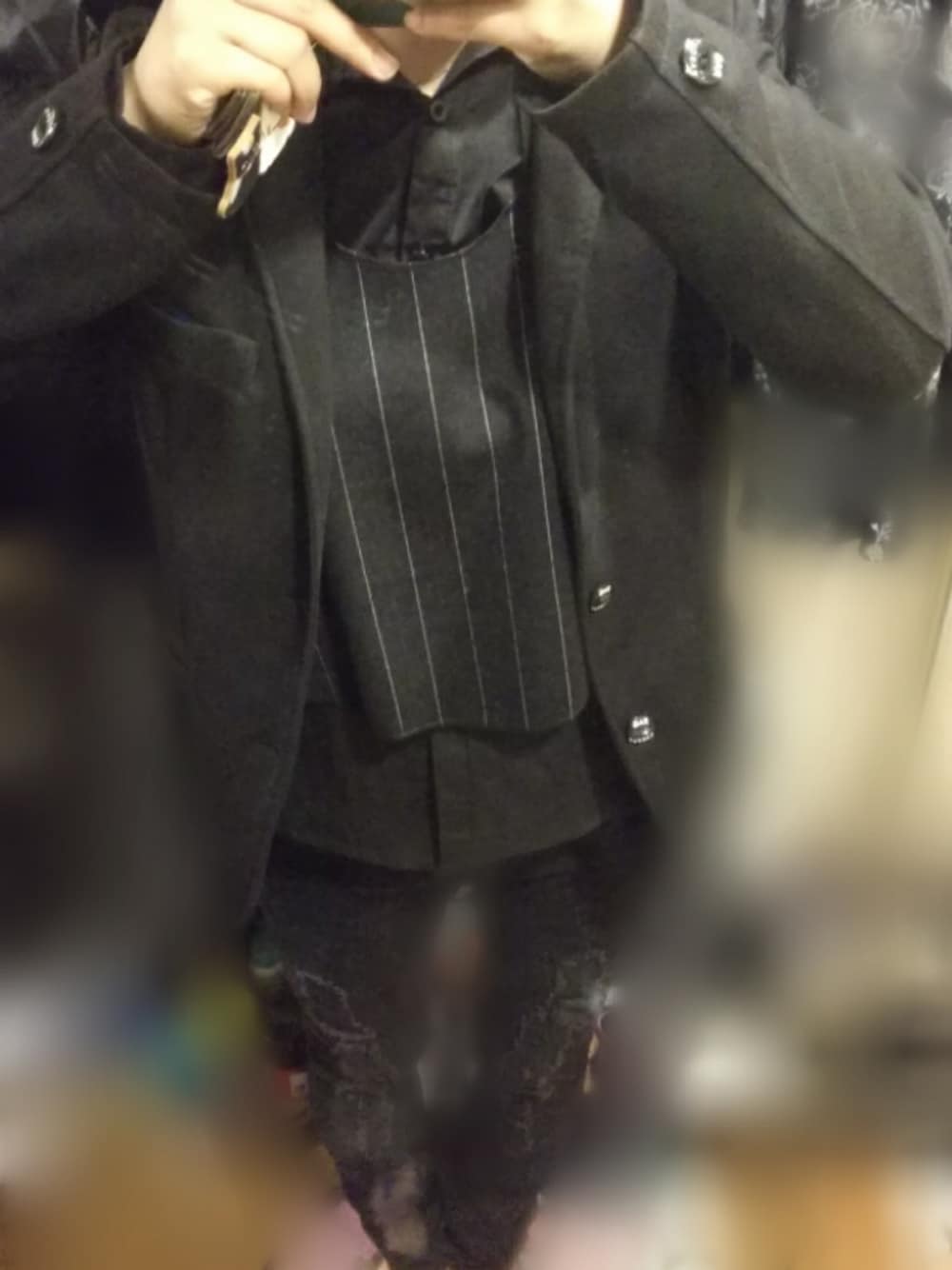「男装、メンズライク、ジャケット、アベイル、黒コーデ」｜「SEANAのアイテム（デニムパンツ、ブラック系）」を使った、悠咲 さん（レディース・155cm）の秋コーディネートの1枚目の写真