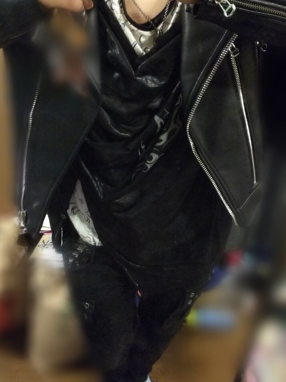 「男装、メンズライク、黒、ライダース、ZARA、しまむら」｜「しまむらのアイテム（パンツ、ブラック系）」を使った、悠咲 さん（レディース・155cm）の冬コーディネートの1枚目の写真