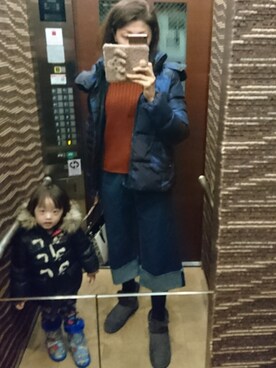 「COACH」｜「アイテム（ダウンジャケット/コート）」を使った、理恵さん（レディース・172cm）の春コーディネート