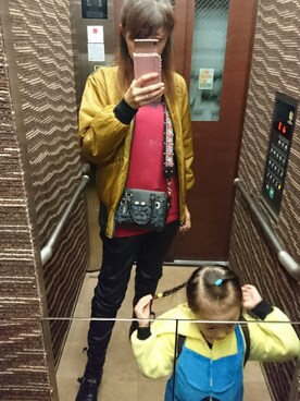 「DIESEL（ディーゼル）のアイテム（ブルゾン）」を使った、理恵さん（レディース・172cm）の秋コーディネート