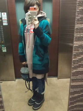 「DIESEL（ディーゼル）のアイテム（その他アウター）」を使った、理恵さん（レディース・172cm）の冬コーディネート