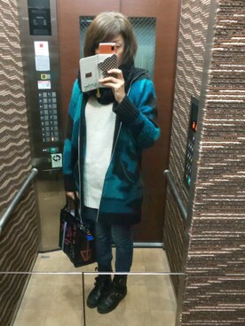 「DIESEL（ディーゼル）のアイテム（その他アウター）」を使った、理恵さん（レディース・172cm）の冬コーディネート