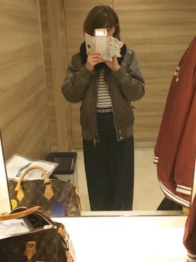 「CELINE」｜「アイテム（ブルゾン）」を使った、理恵さん（レディース・172cm）の春コーディネート