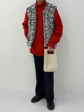 「Adoon plain（アドーンプレーン）のアイテム（ベスト）」を使った、Adoon plainさん（メンズ・171cm）の冬コーディネート