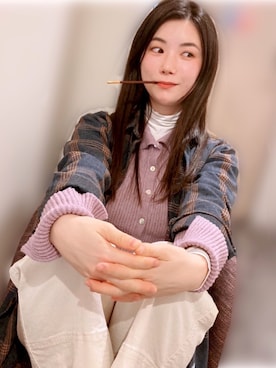 「韓国好きな人と繋がりたい」｜「アイテム（その他）」を使った、uiaさん（レディース・157cm）の春コーディネート