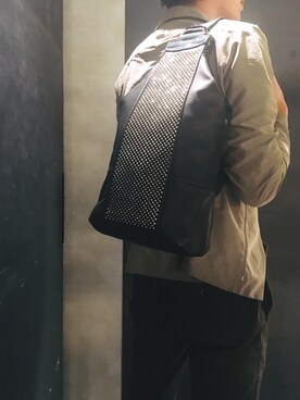 KATSUYUKI KODAMAのショルダーバッグを使った人気ファッション
