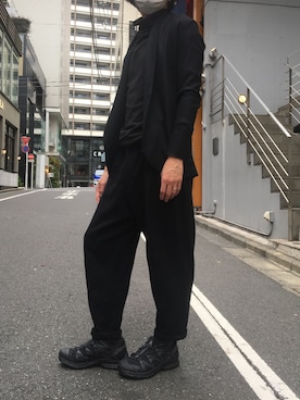 「ATTACHMENT（アタッチメント）のATTACHMENT（アタッチメント）フラネラーナスムースカーデガン（カーディガン/ボレロ、ブラック系）」を使った、y@さん（メンズ・178cm）の秋コーディネート