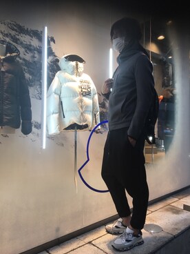 「OURET（オーレット）のアイテム（パンツ）」を使った、yk@さん（メンズ・178cm）の秋コーディネート