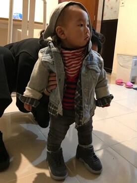 「George.（ジョージ）のアイテム（トップス）」を使った、HEIBOY_KSAさん（キッズ・70cm）の春コーディネート